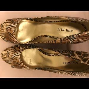 Nine West Tiger striped peep toe wedge- size 11